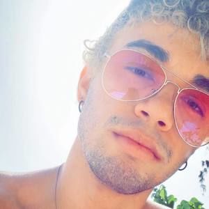 Meet your Posher, Arnaldo